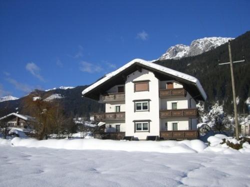 Ferienwohnungen/Holiday Apartments Lederer Reisach المظهر الخارجي الصورة