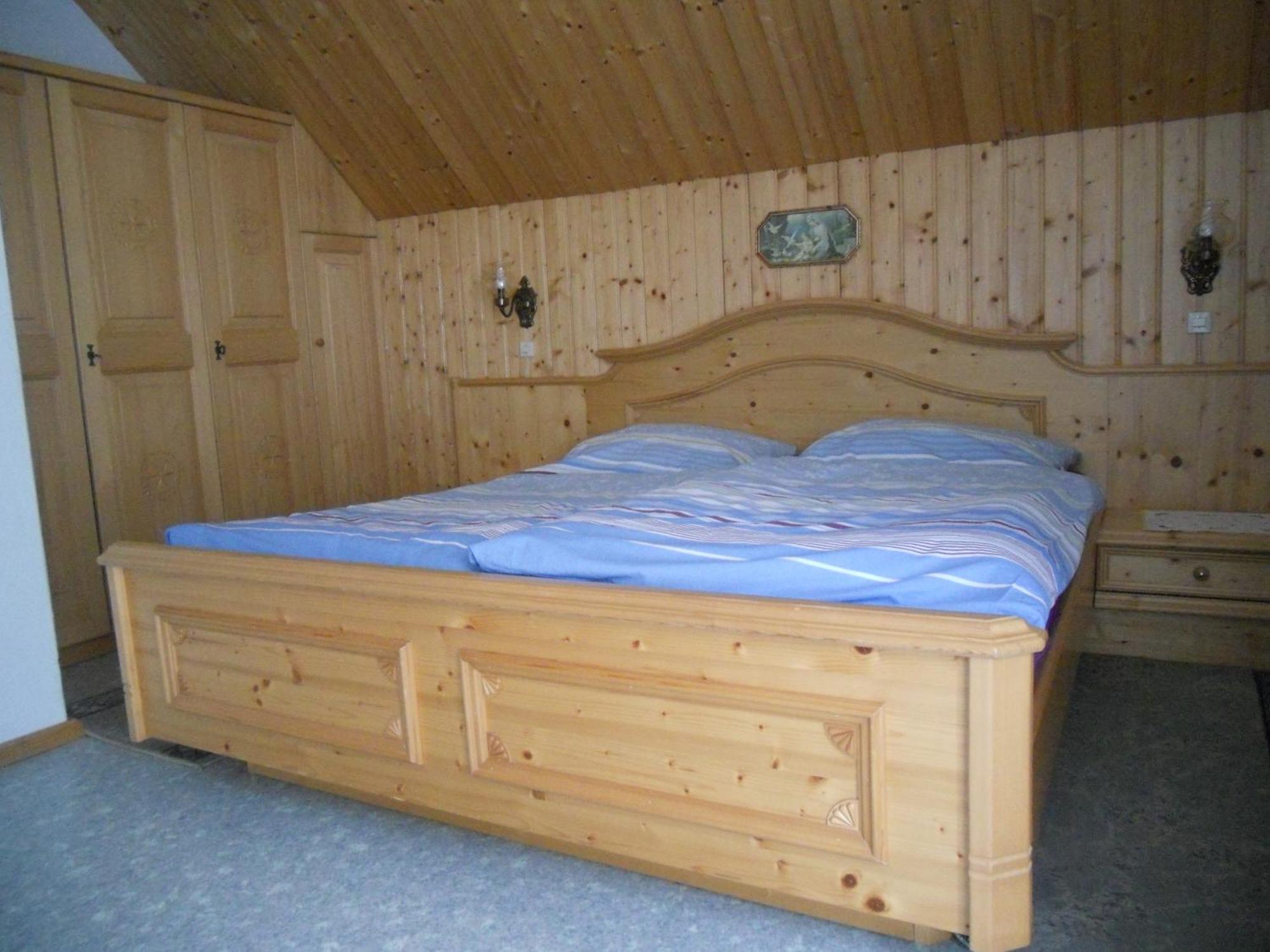 Ferienwohnungen/Holiday Apartments Lederer Reisach المظهر الخارجي الصورة